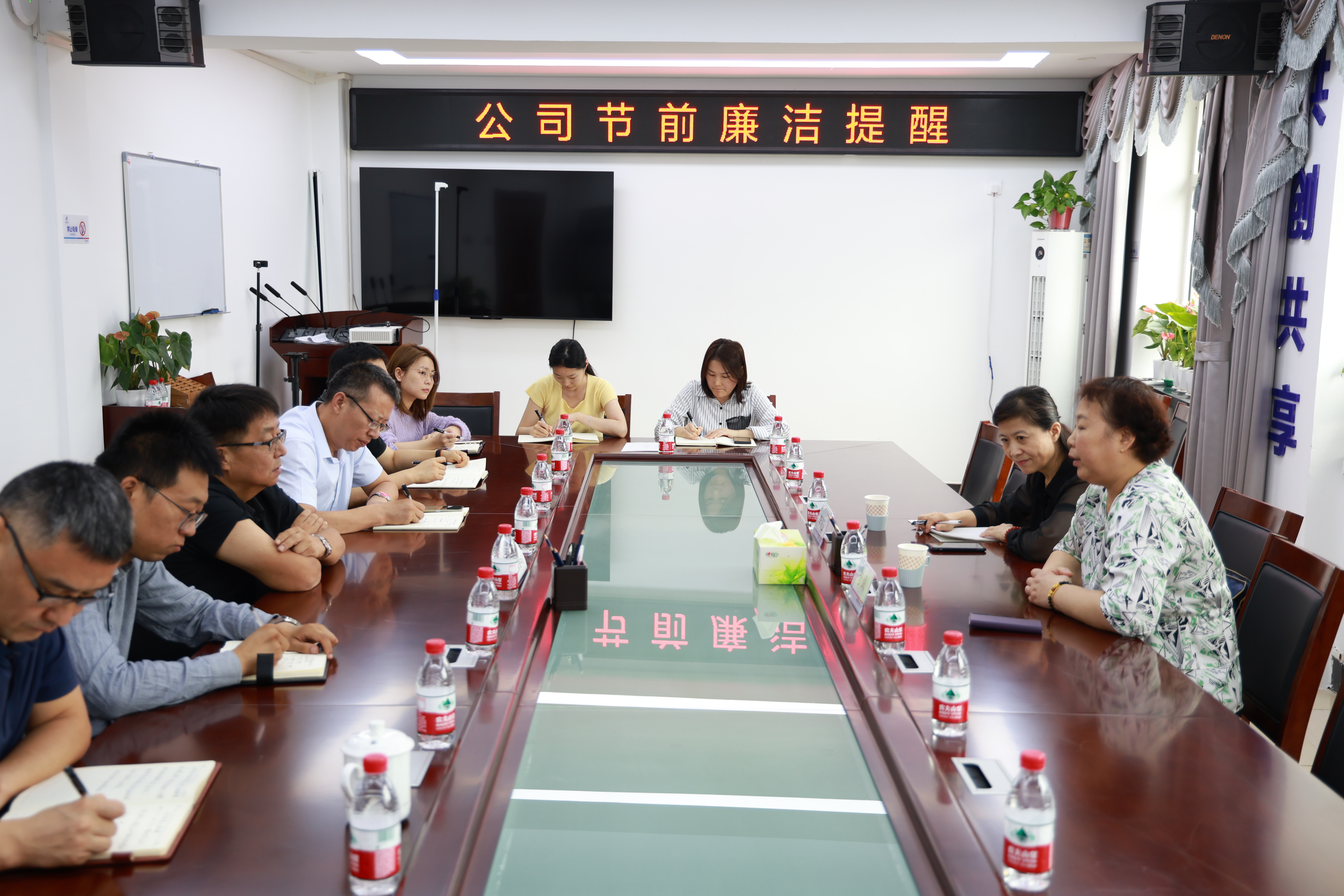 4K8A1905.JPG 4K8A1905.JPG