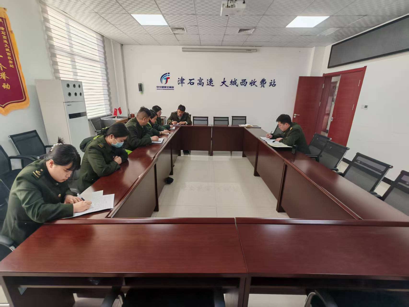 146203b7359fda5d9f99c38fc52b156.jpg 146203b7359fda5d9f99c38fc52b156.jpg